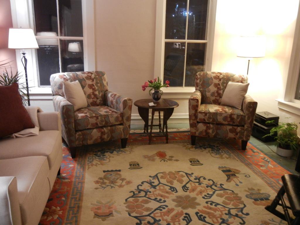 Hobble Inn Stowe Bagian luar foto