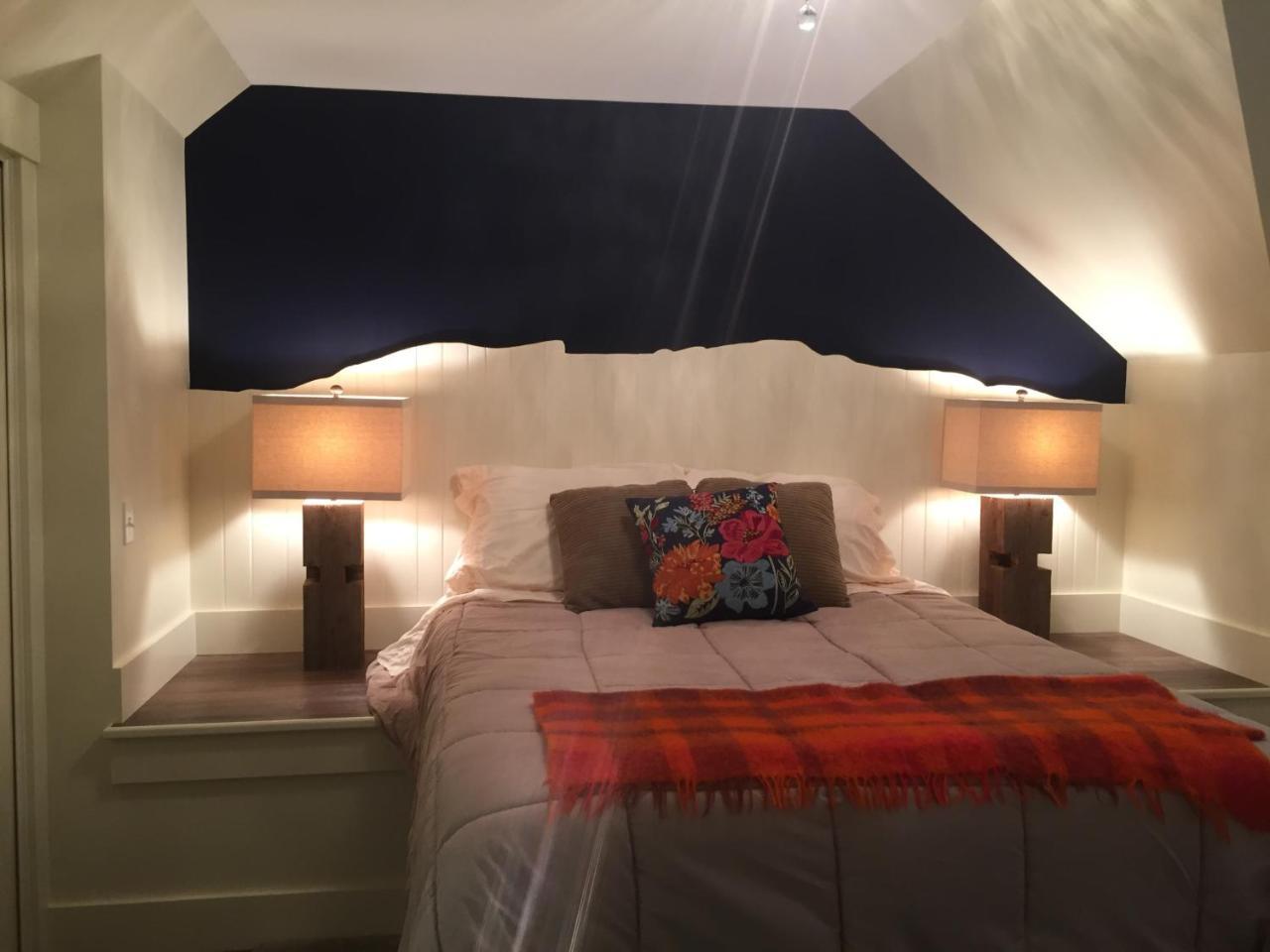 Hobble Inn Stowe Bagian luar foto